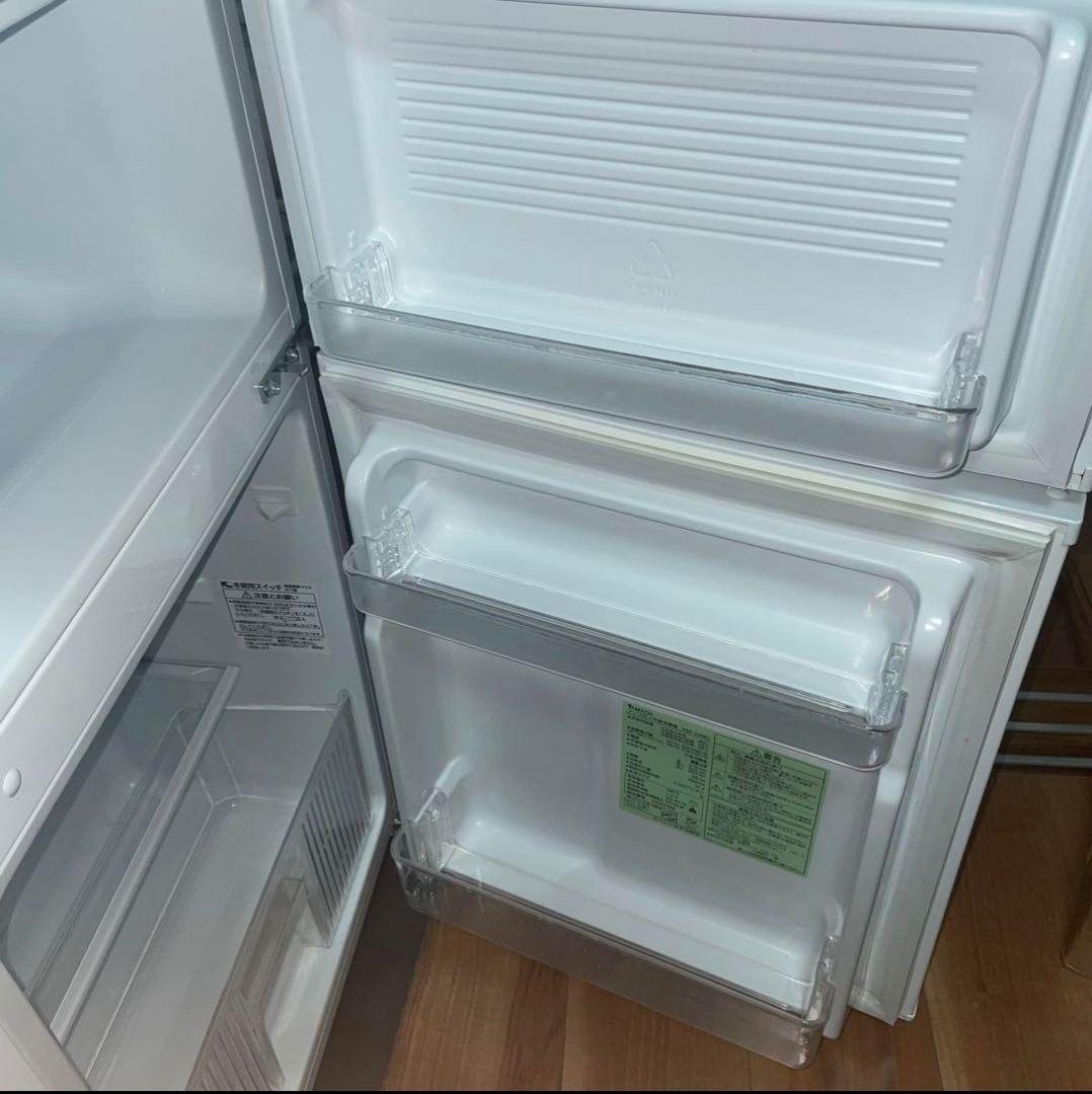 ヤマダ電機　yrz-c09b1　90L