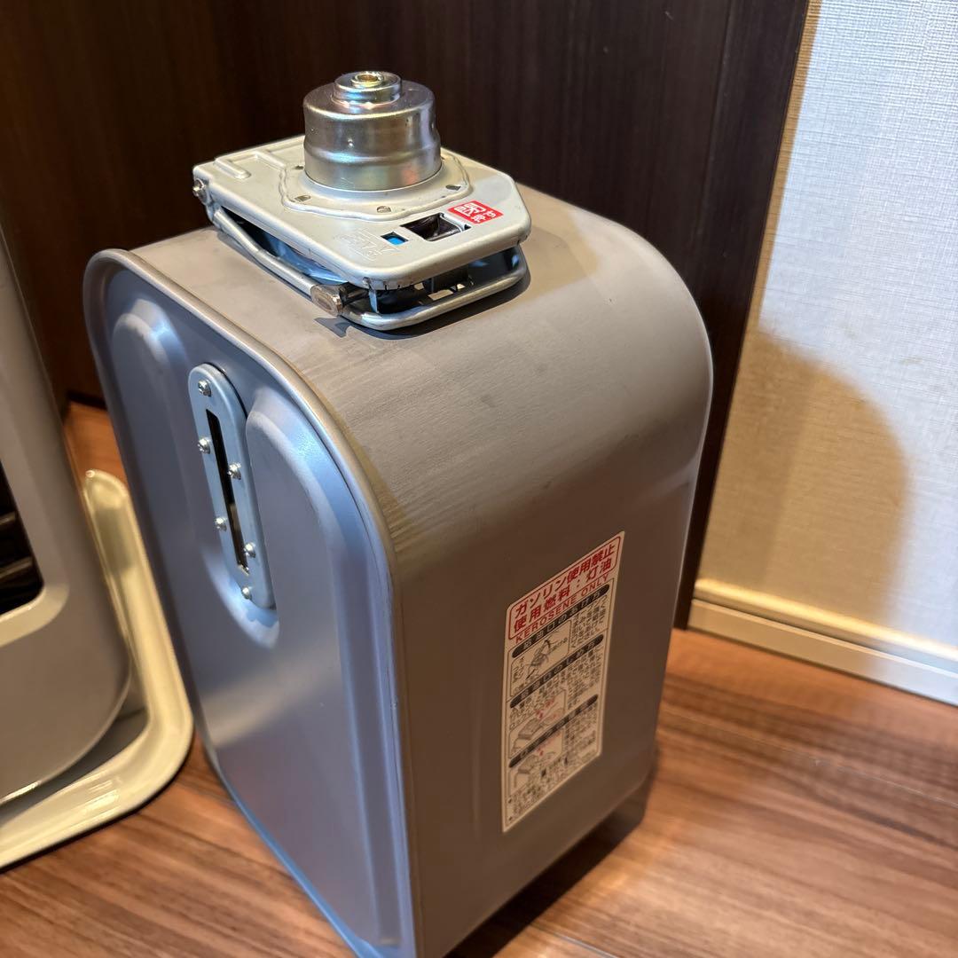 DAYコロナ 石油ファンヒーター FH-DG5712BY