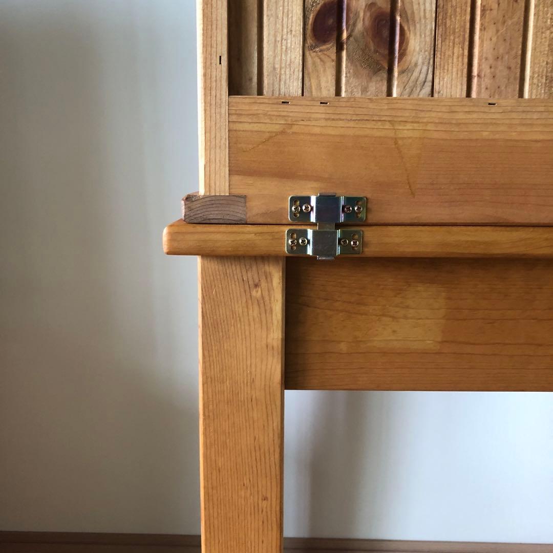 カントリー家具　本棚付きデスク