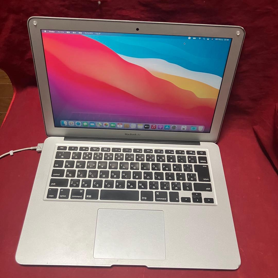 2013 MacBook Air 13インチ　121GB
