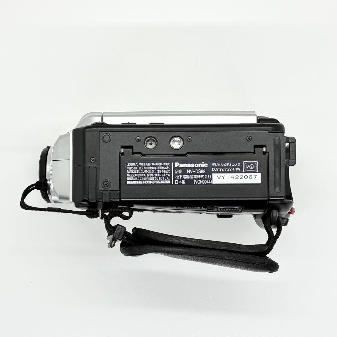 動作品 Panasonic パナソニック NV-DS88 デジタルビデオカメラ