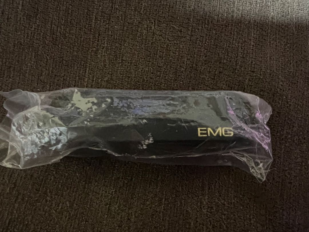 激レア　EMG SA 旧ロゴ　未使用品①