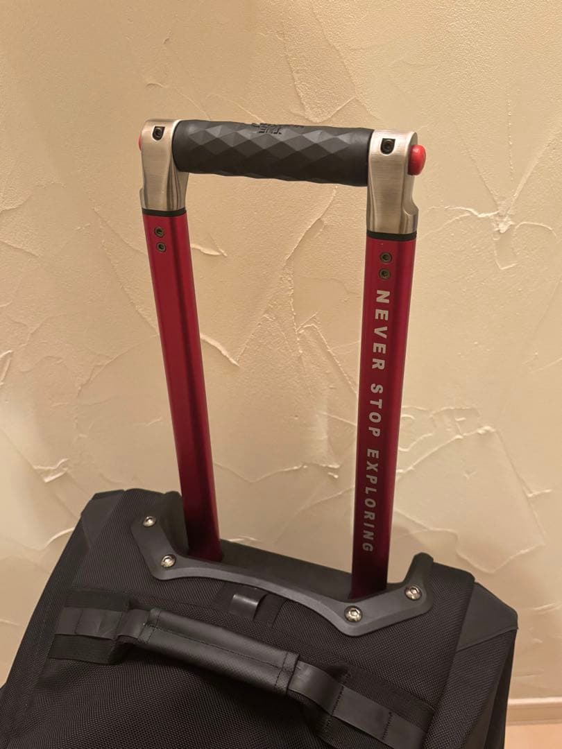 THE NORTH FACE キャリーケース ローリングサンダー　保管傷程度