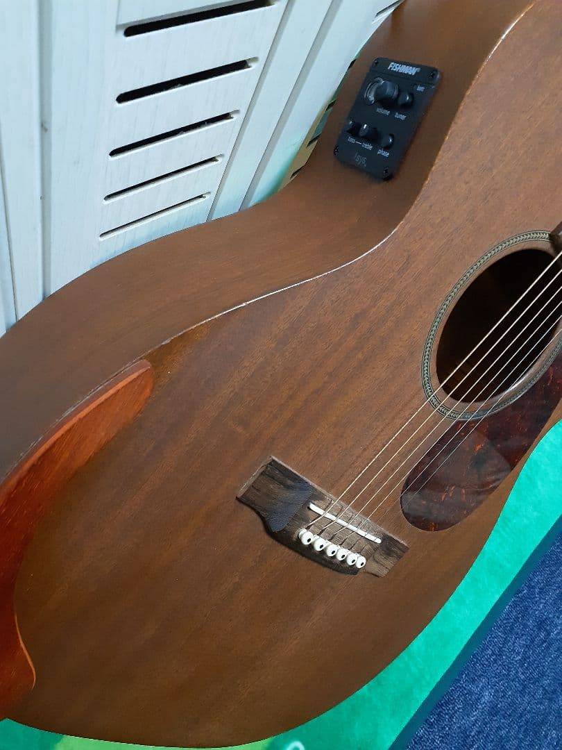 Martin 00-15 Mahogany フィッシュマン搭載 (手渡しOK)