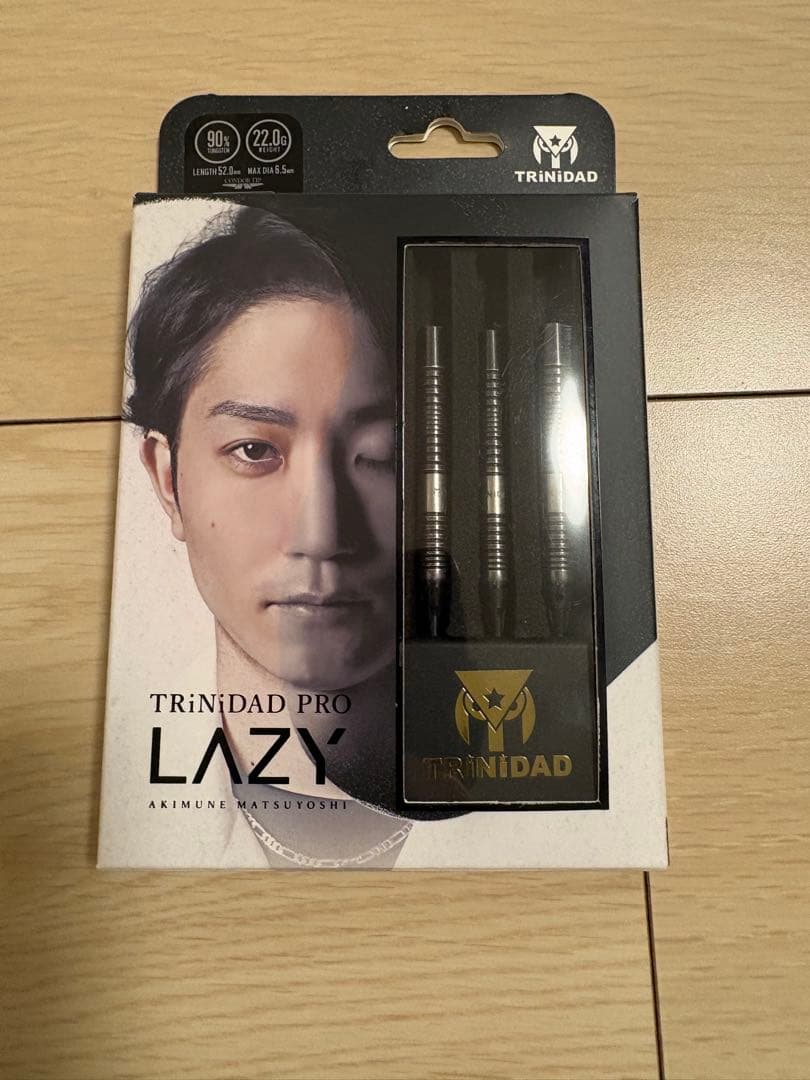 ダーツ TRiNiDAD LAZY