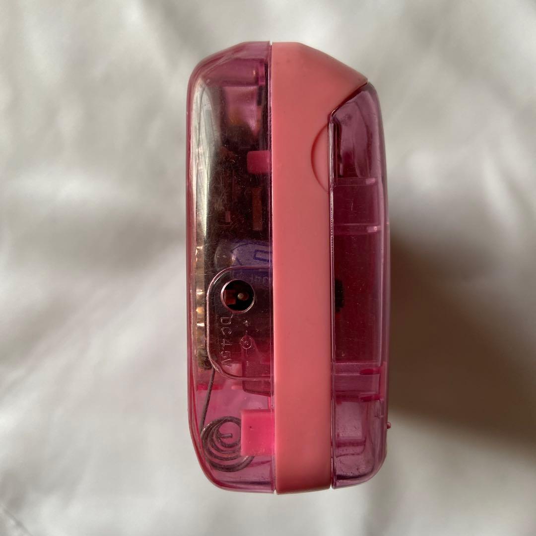 ★超レア★　ハローキティ 　スケルトンカセットプレーヤー ピンク　ウォークマン