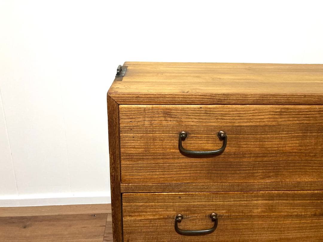 【メンテ済】アンティークの収納棚　サイドボード　ローボード　総桐　引出し3杯