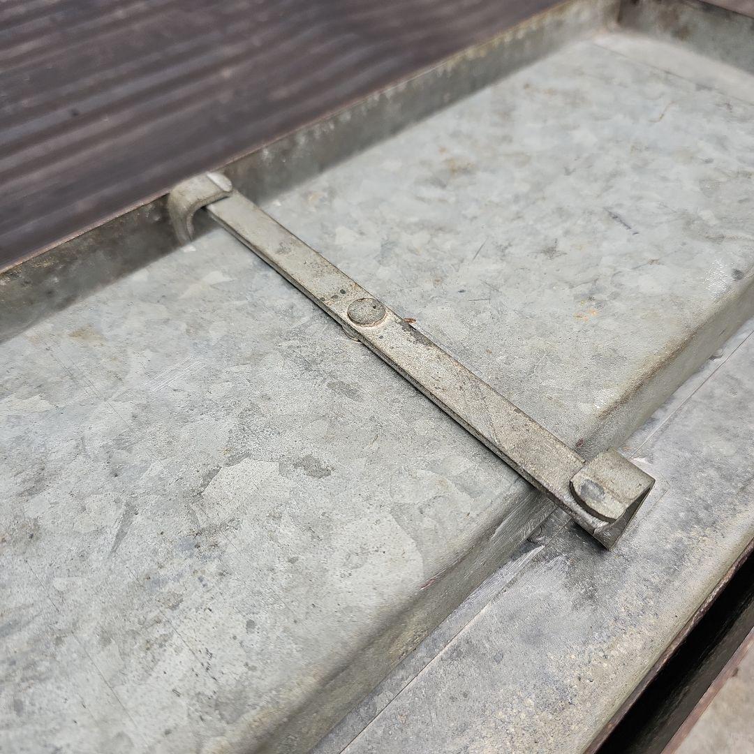 ビンテージ　ミリタリーツールボックス