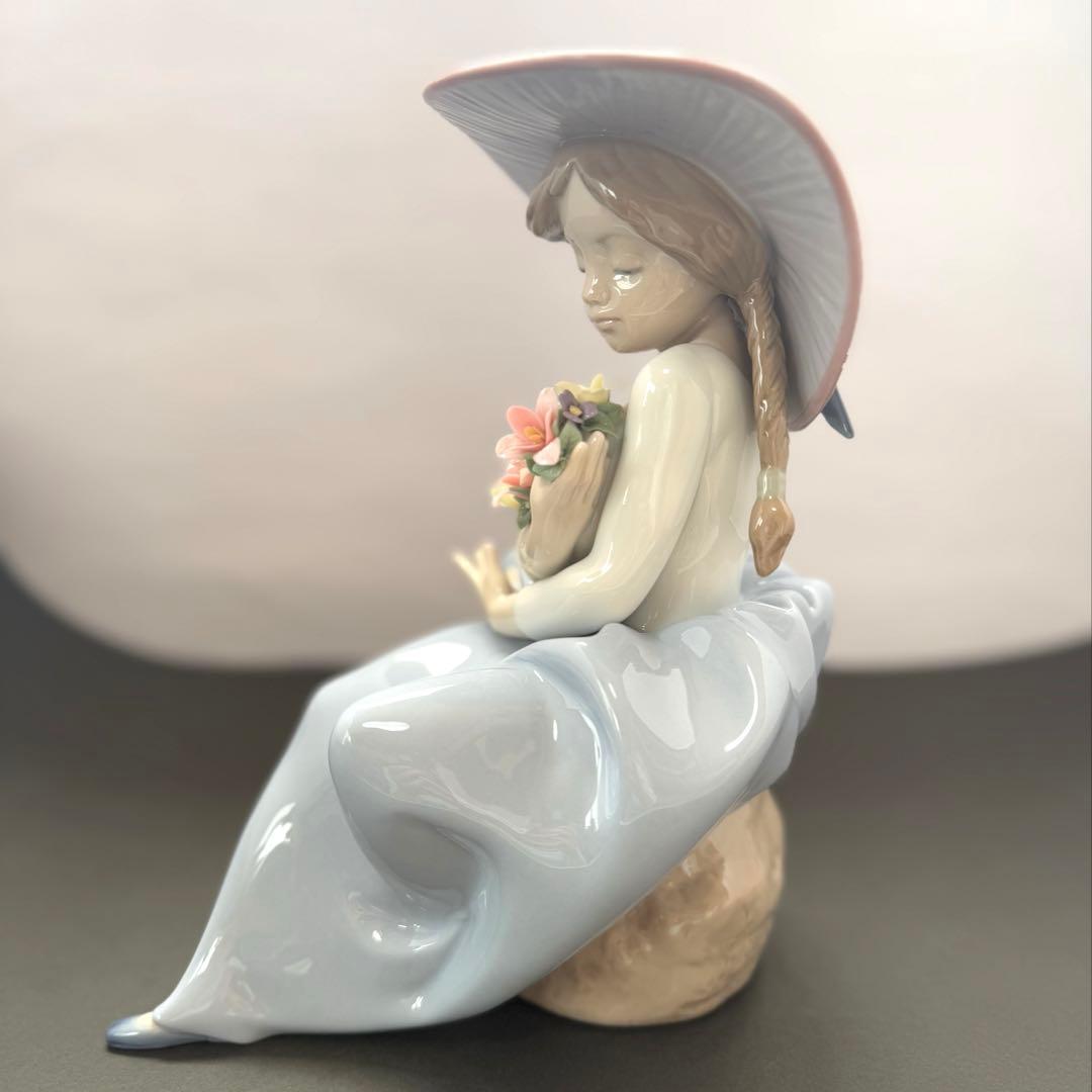 美品 LLADRO 花の香りに包まれて　リヤドロ　 陶器製 レア 廃盤品