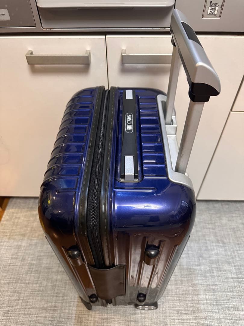 RIMOWA キャリーケース ブルー 24時間セール!