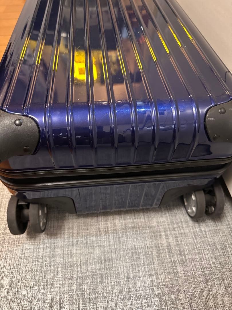 RIMOWA キャリーケース ブルー 24時間セール!