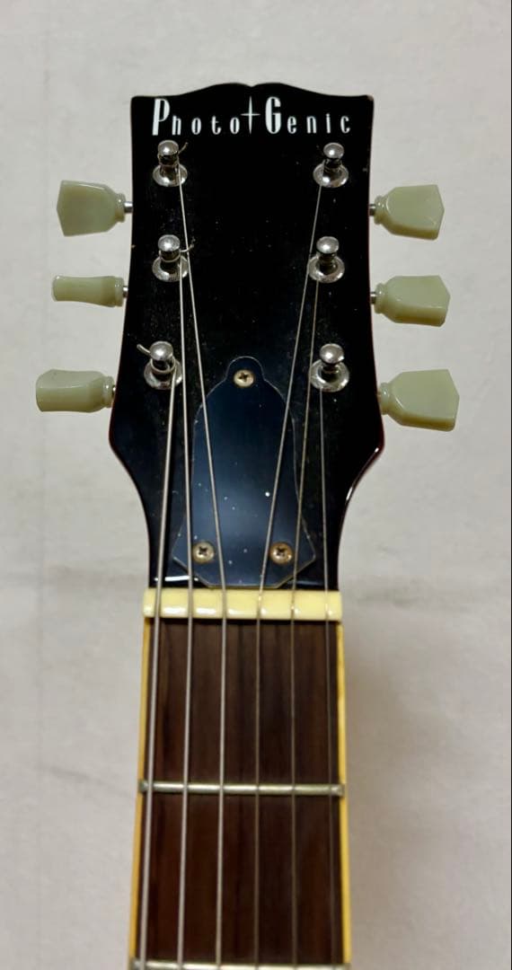 Photogenic フォトジェニック サンバーストエレキギター