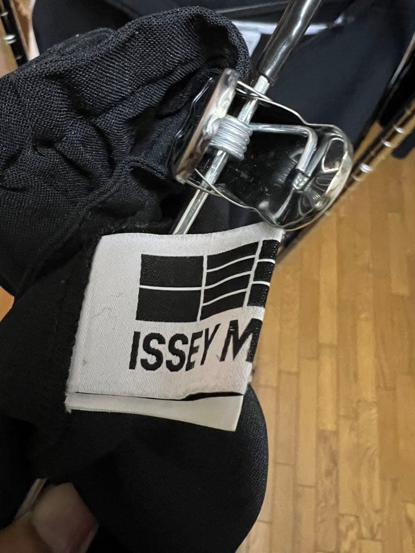 132 5. ISSEY MIYAKE ポリエステル ブラック