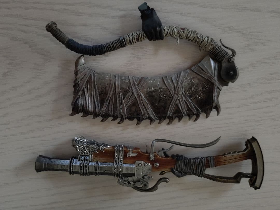 Gecco Bloodborne 狩人（ハンター）1/6スケール スタチュー