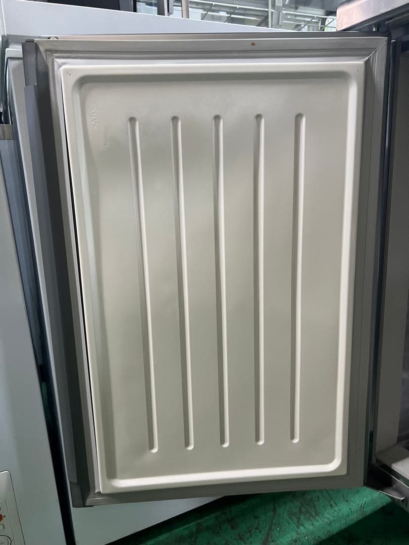 2022年Panasonicテーブル形冷凍庫 240L