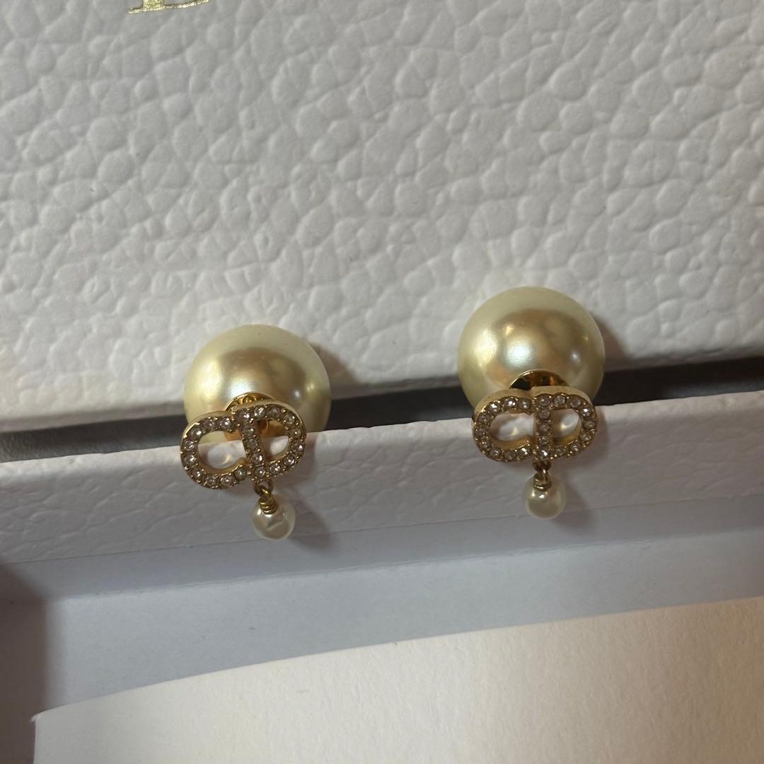 【美品】Dior tribales ピアス パール ディオール CD