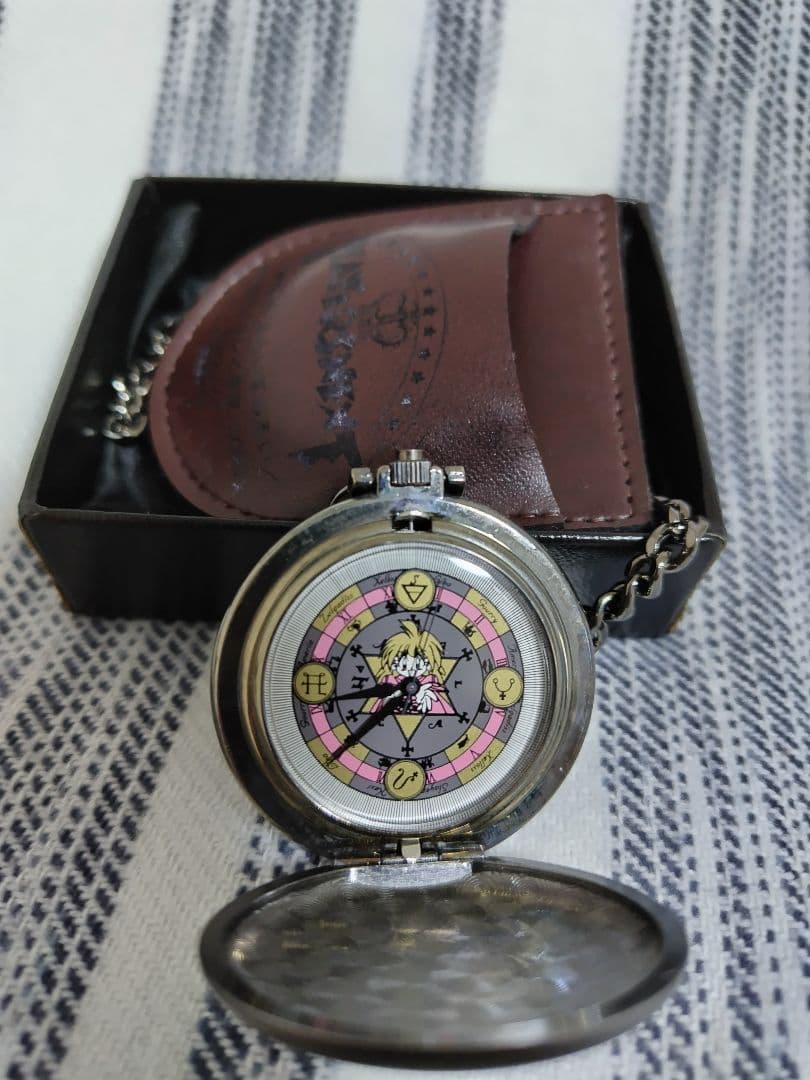 スレイヤーズ　懐中時計　25年以上物　状態良