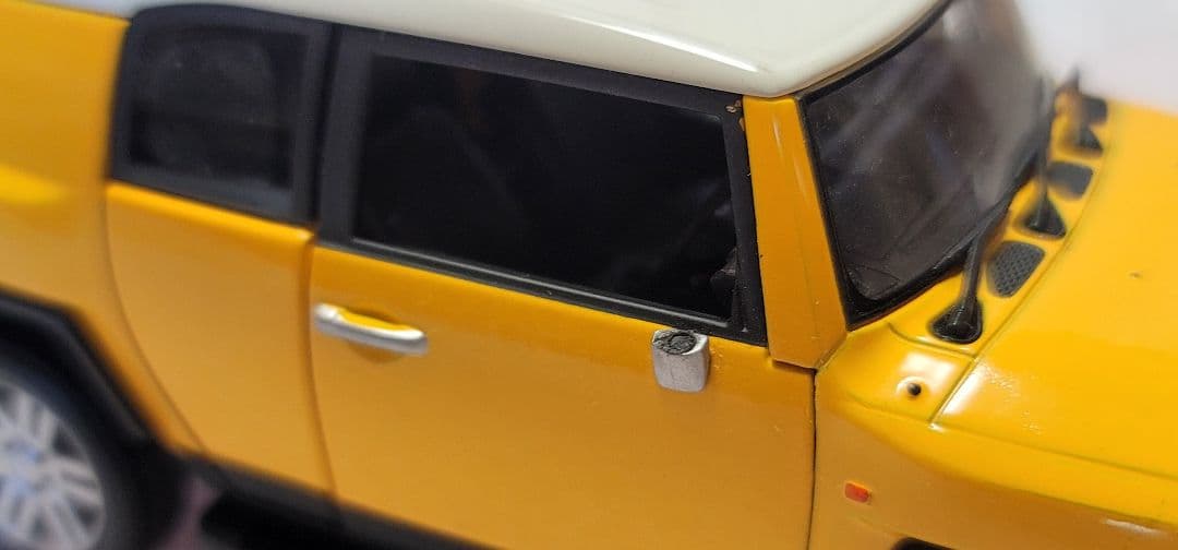 【全国送料無料】見本車 ディーラー トヨタ FJ クルーザー 1/30 ミニカー