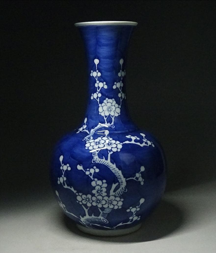中国古玩 景徳鎮製 青花梅花紋 天球瓶 花瓶 壺 高約34.2cm 唐物 時代物