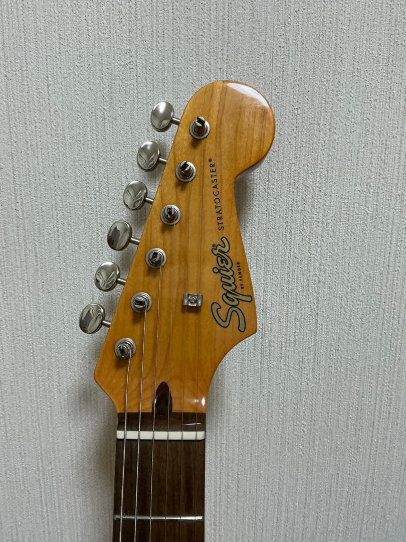 ギター Squier classic vibe 60s stratocaster