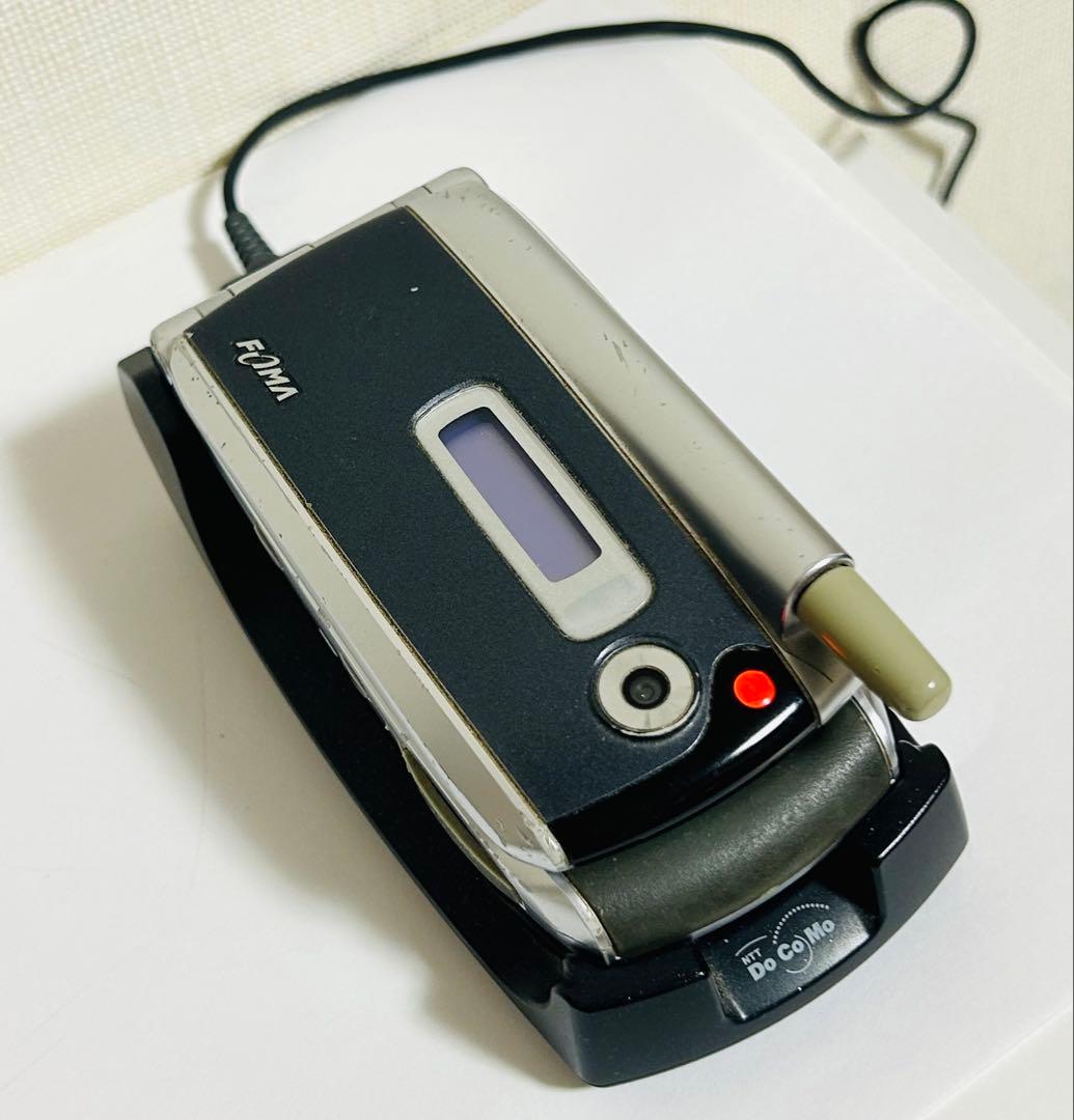 N2701 起動確認済み　FOMA／movaデュアル端末　卓上ホルダN02セット