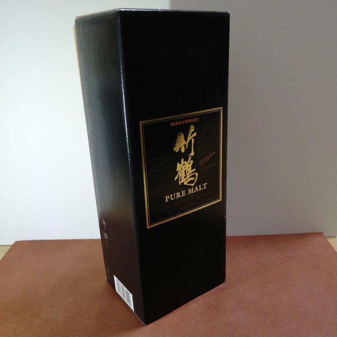 ニッカウヰスキー 竹鶴 ピュアモルト 700ml　　外箱付き