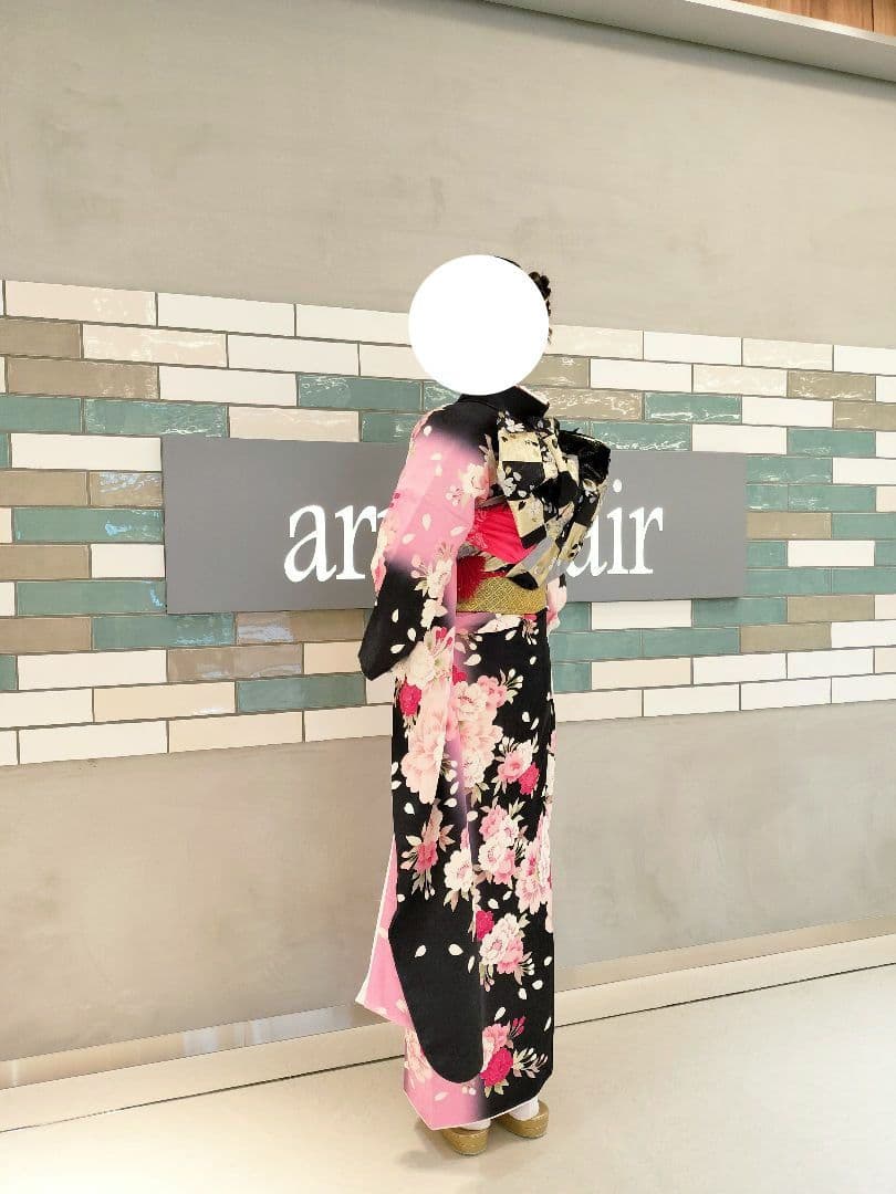 コタ　成人式振袖フルセット　黒地ピンク舞桜　金市松袋帯