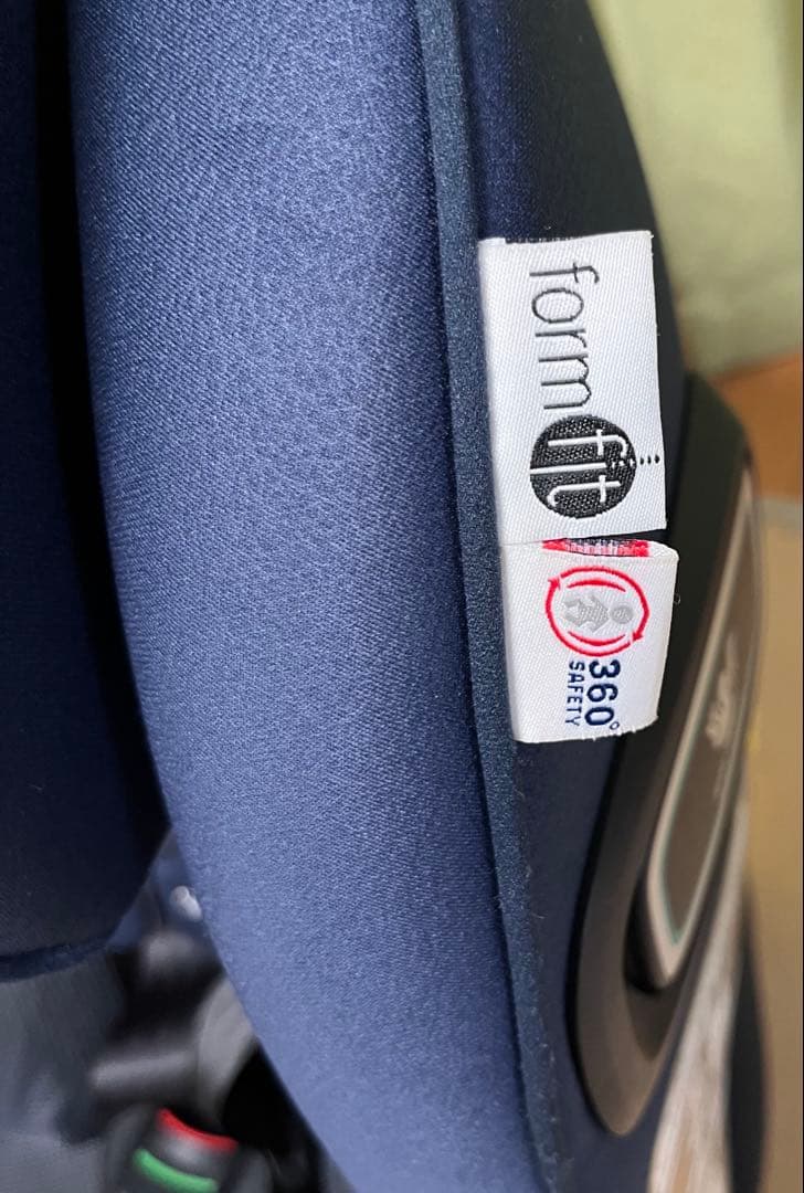 Apricaチャイルドシート フォームフィットISOFIX 360°セーフティー