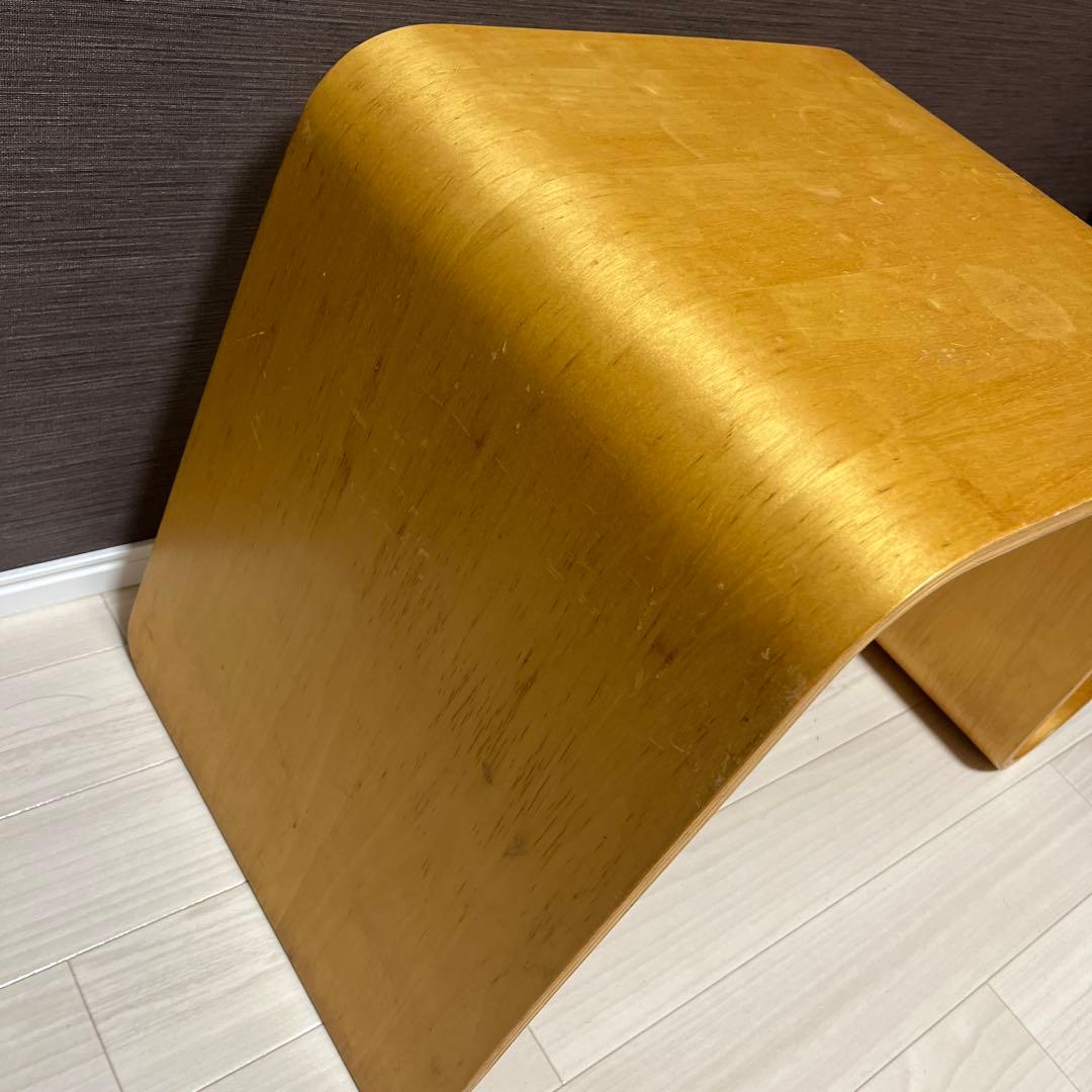 高級家具　Offi オフィ MagTable マグテーブル 木製 サイドテーブル