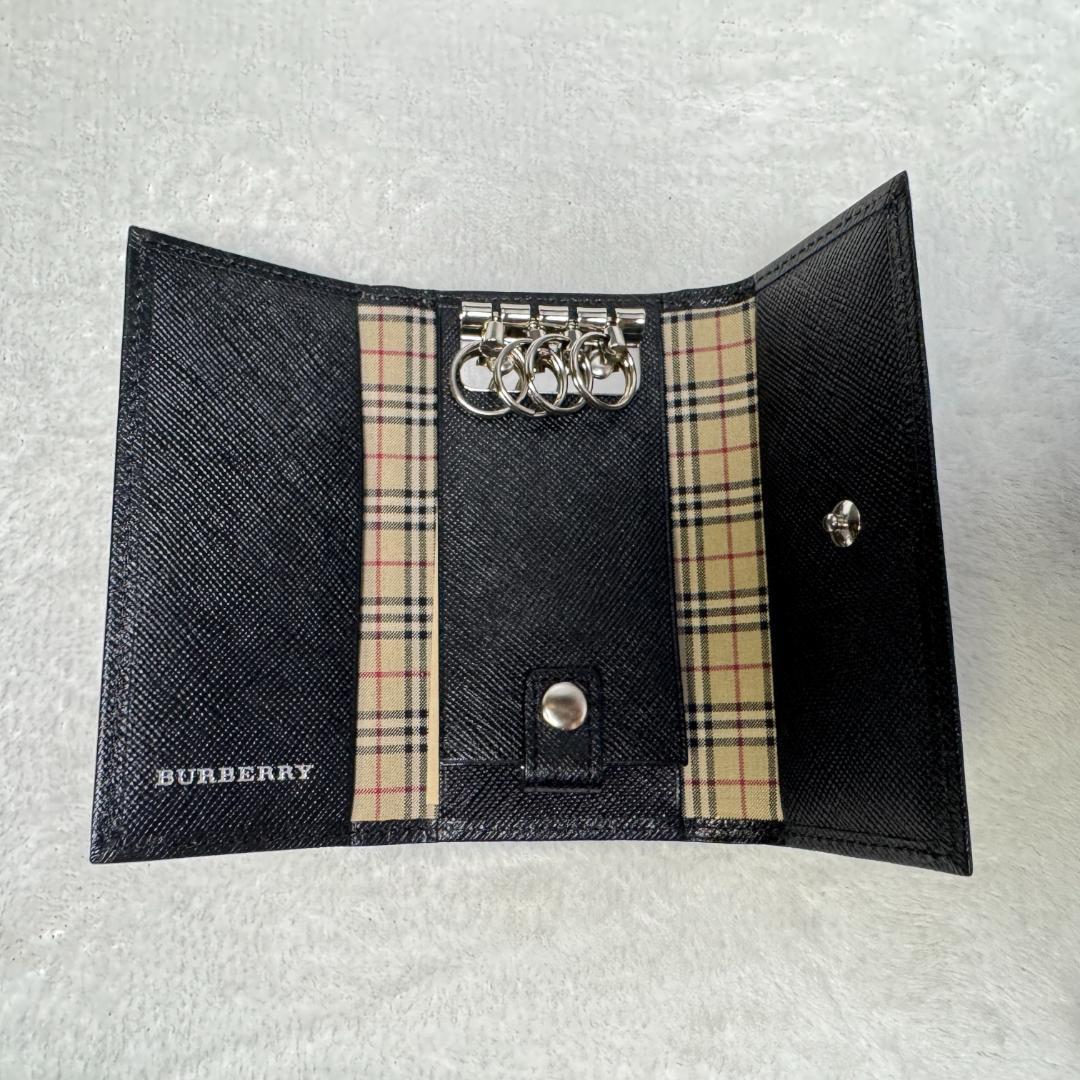 未使用☆Burberry バーバリー キーケース ブラック ノバチェック