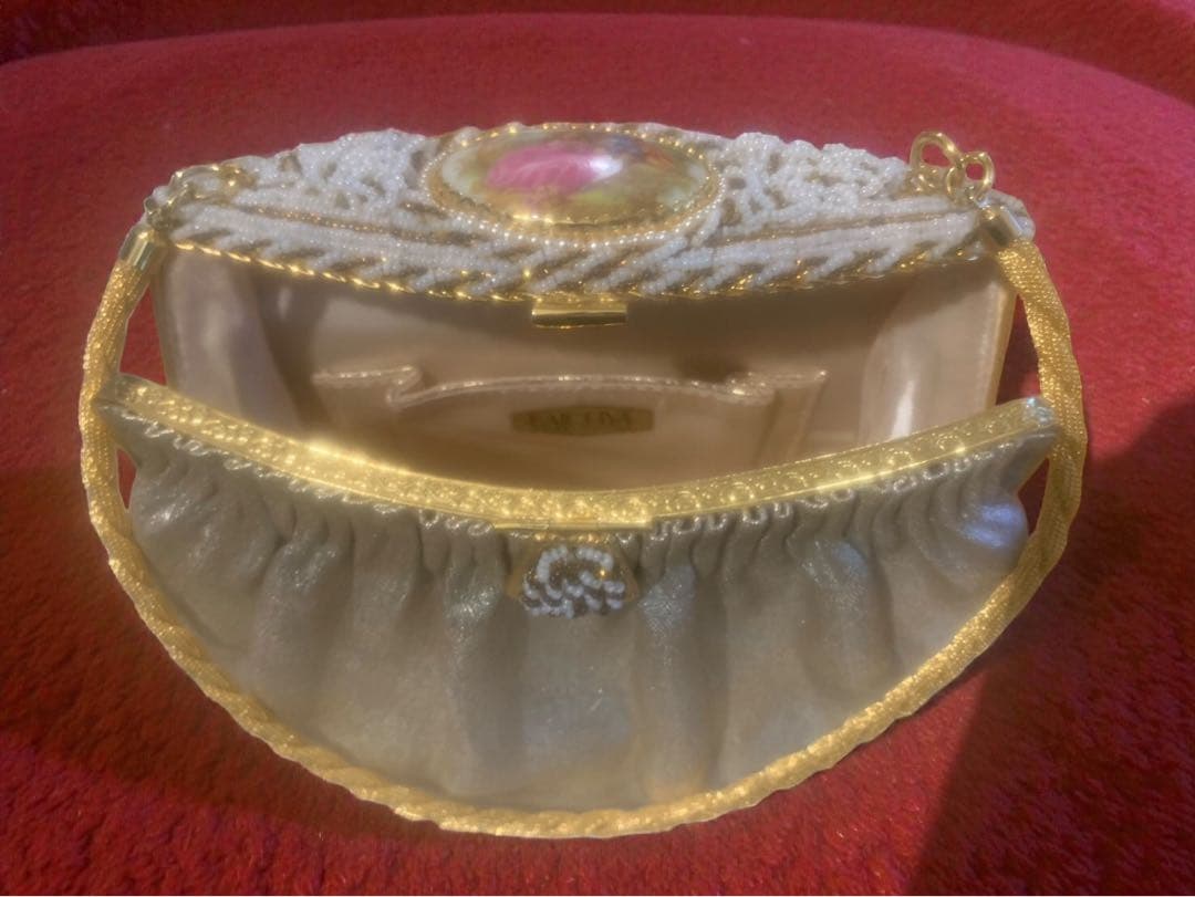 シルバー ドレープデザイン パーティーバッグ