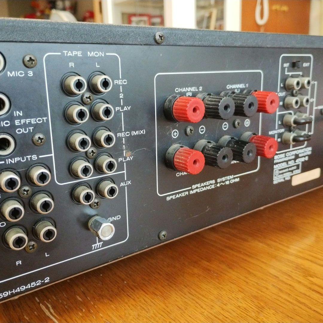 BOSE 4702−IIプイメイアンプ 音量調整機能付き