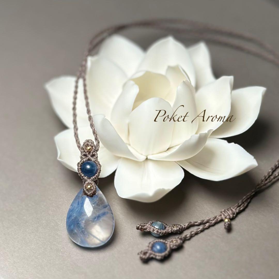 『蒼樹』カイヤナイトシリカのマクラメペンダントネックレス