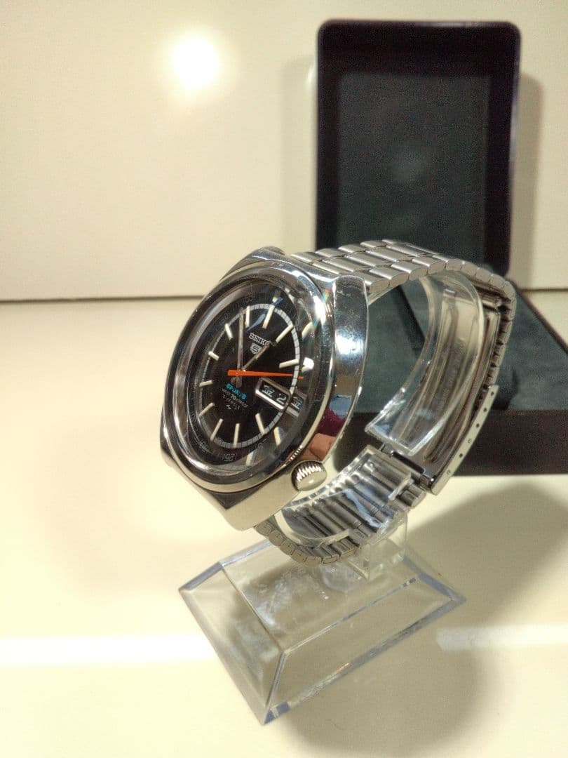 セイコー5スポーツ 7019-6010 精度良好