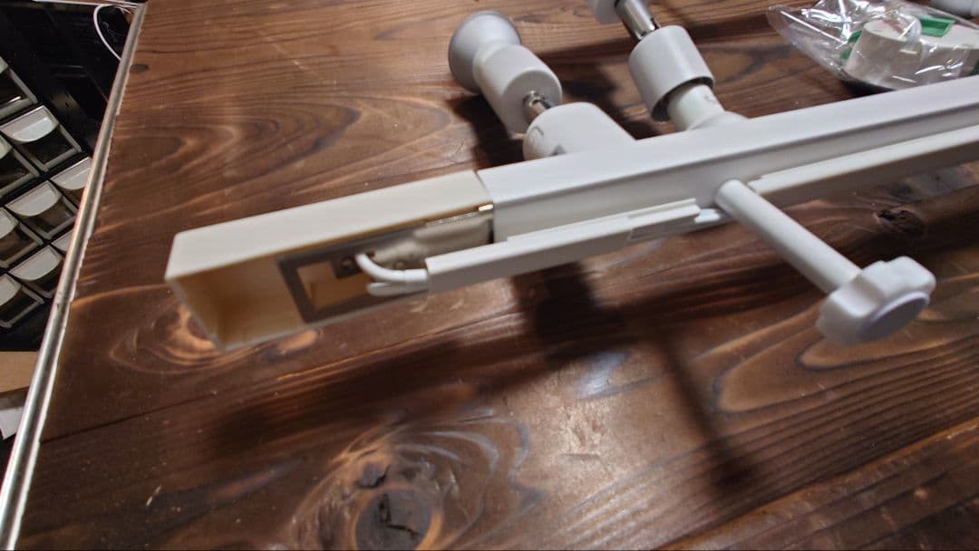 12/16まで出品 ダクトレール & ビームテック LED電球付き 2セット