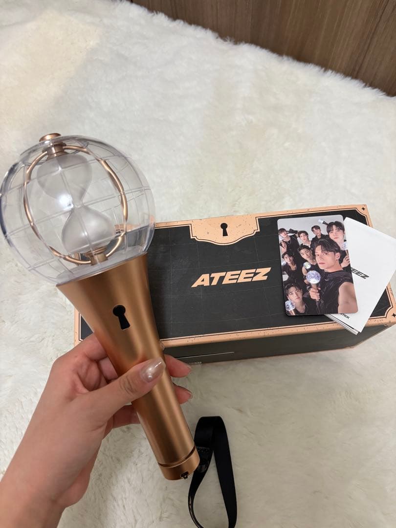 ATEEZ ペンライト ver1.2 ライティニ トレカ付き