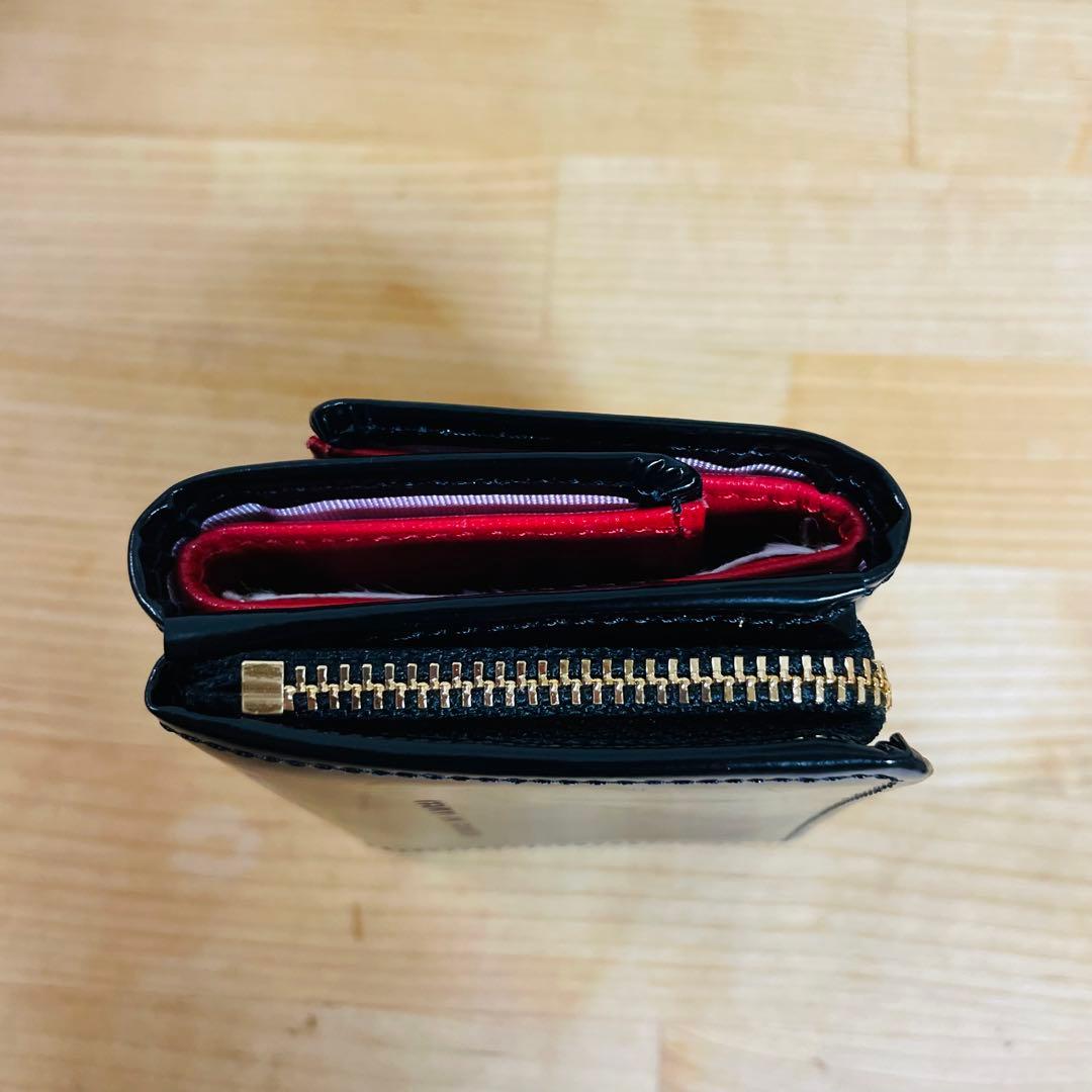 新品未使用品✨ フルッティディボスコ 二つ折り財布 コンパクト ブラック