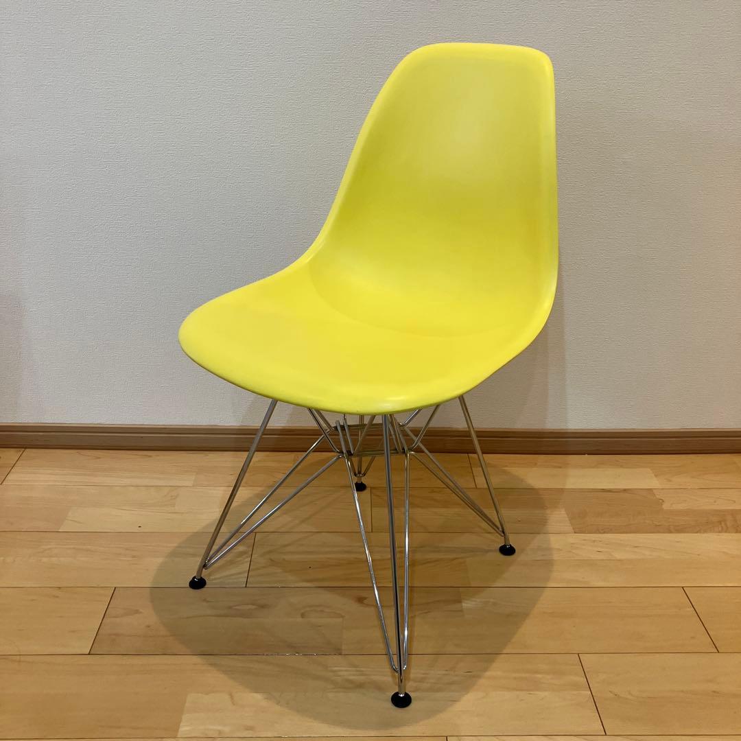大阪市淀川区•引取限定　vitra ヴィトラ　イームズチェア イエロー