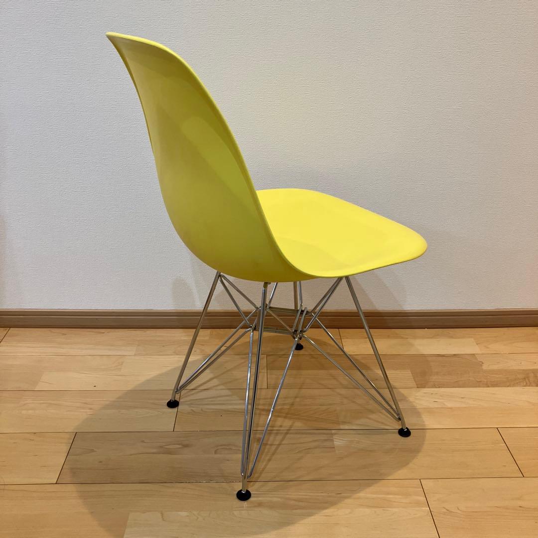 大阪市淀川区•引取限定　vitra ヴィトラ　イームズチェア イエロー