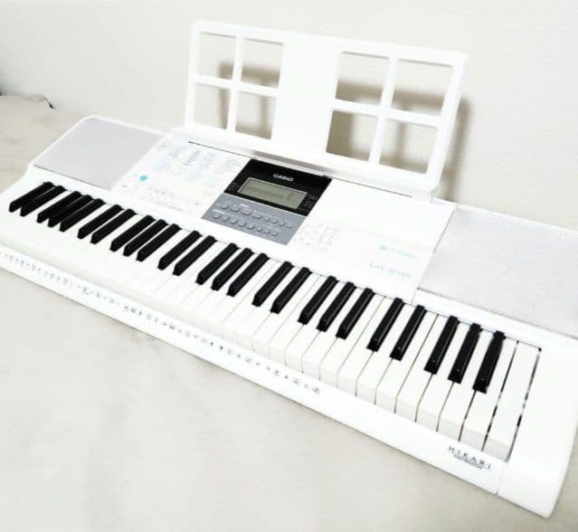 H　CASIO　カシオ　光ナビゲーションキーボード　LK-516　YK