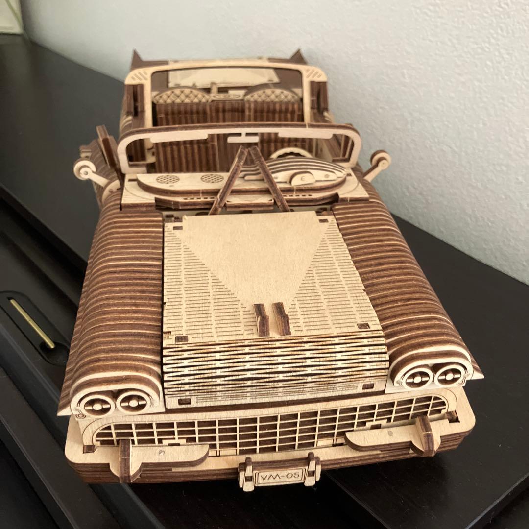 ユーギアーズ　木製オープンカー模型 完成品