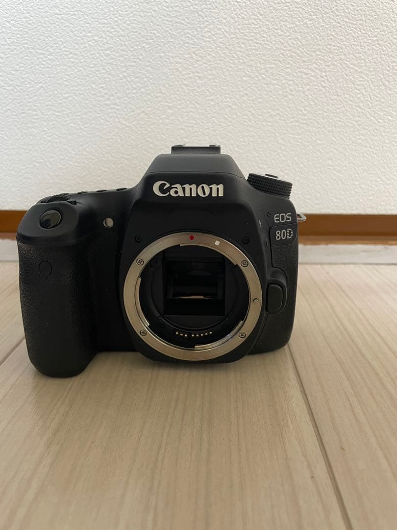 Canon EOS 80D ボディ