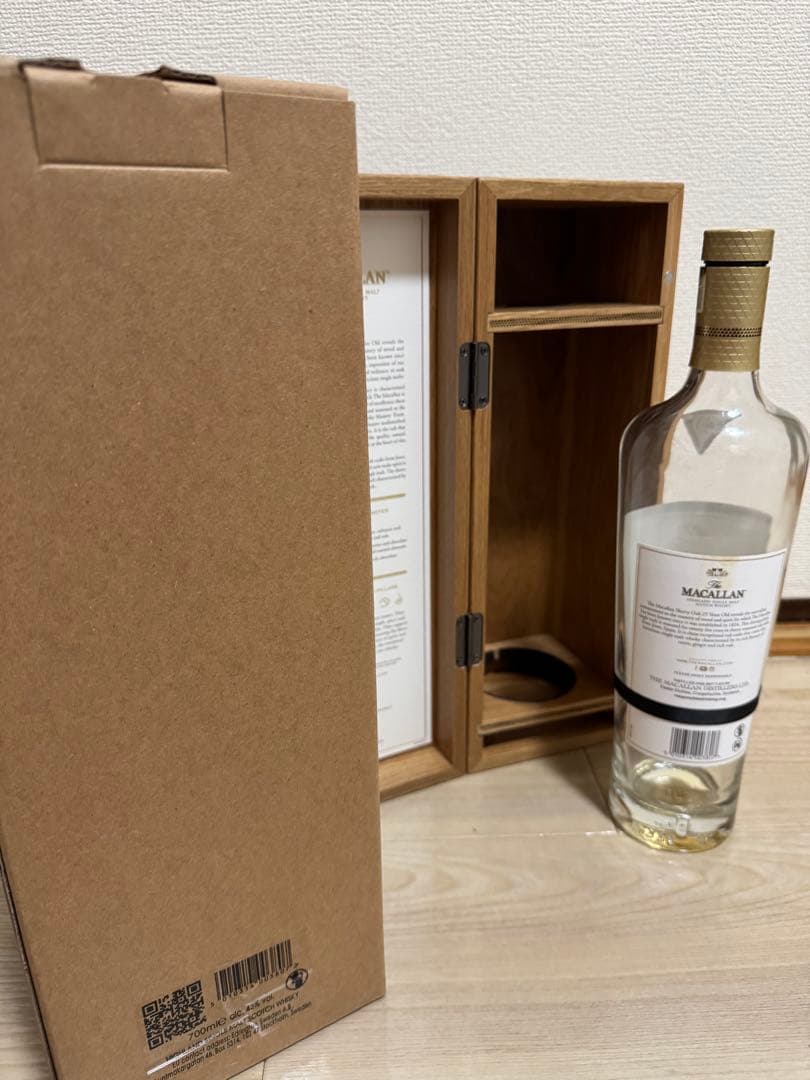 MACALLAN マッカラン ハイランド スコッチウイスキー 25年 【空瓶】