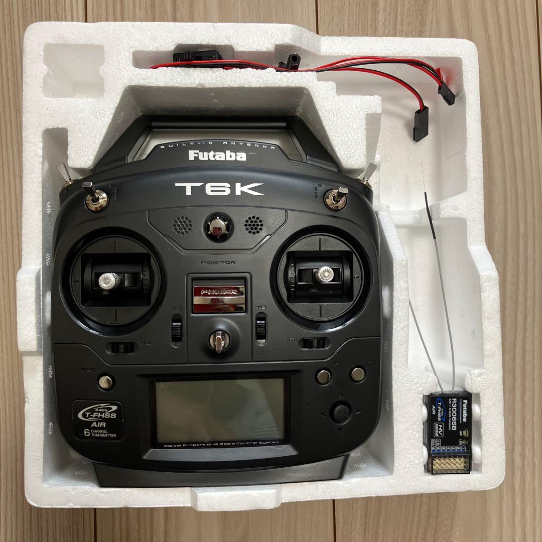 Futaba T6K 6チャンネル R/C送信機