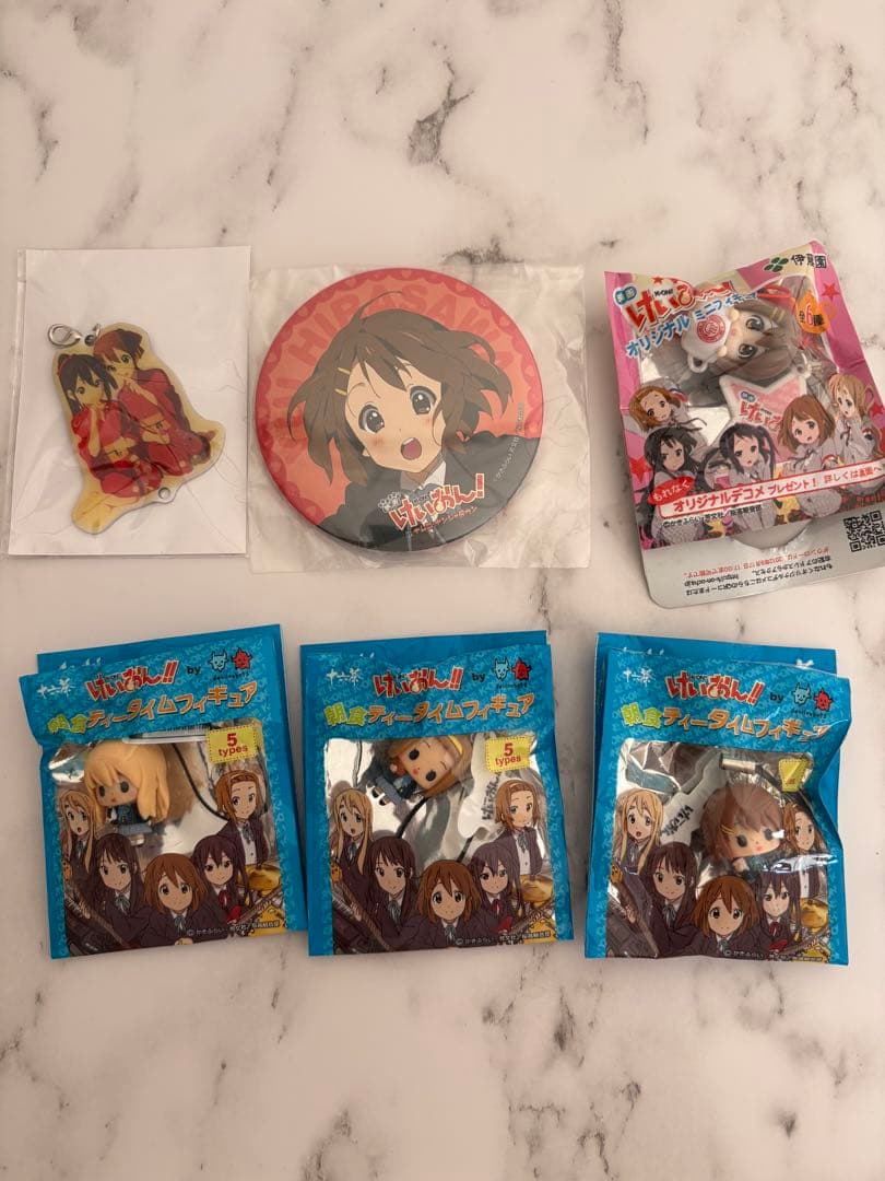 けいおん! 限定 缶バッジ 平沢唯 ナンジャタウン など6点セットまとめ売り