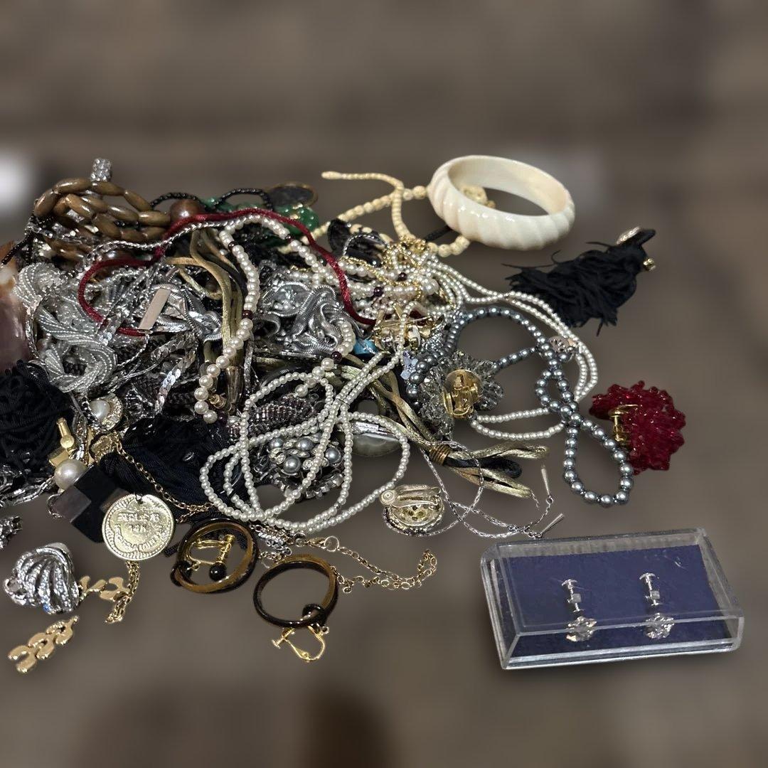 遺品整理品　　①