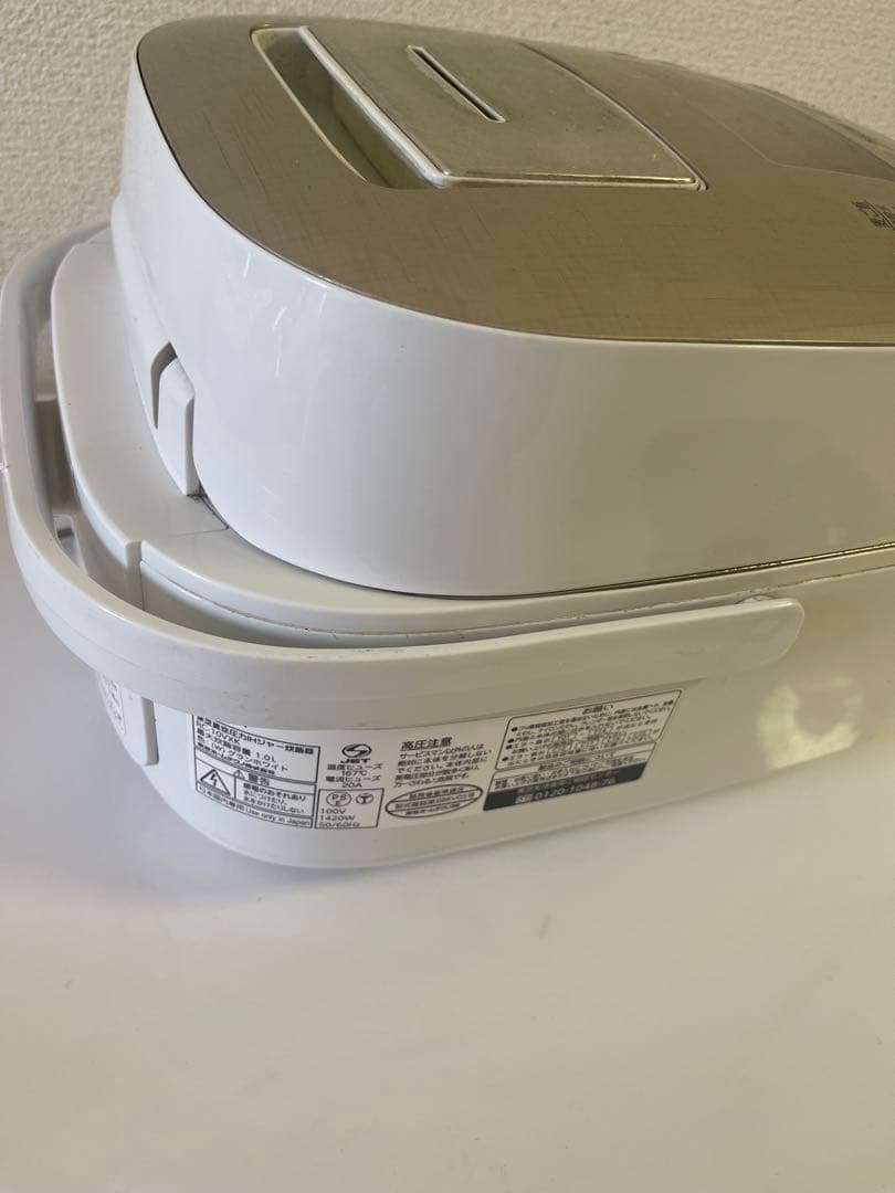 TOSHIBA 炊飯器　5.5合　2017年製