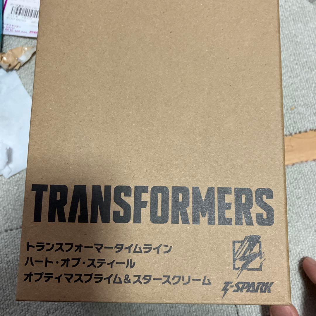 トランスフォーマー　タイムライン　オプティマスプライム ＆スタースクリーム