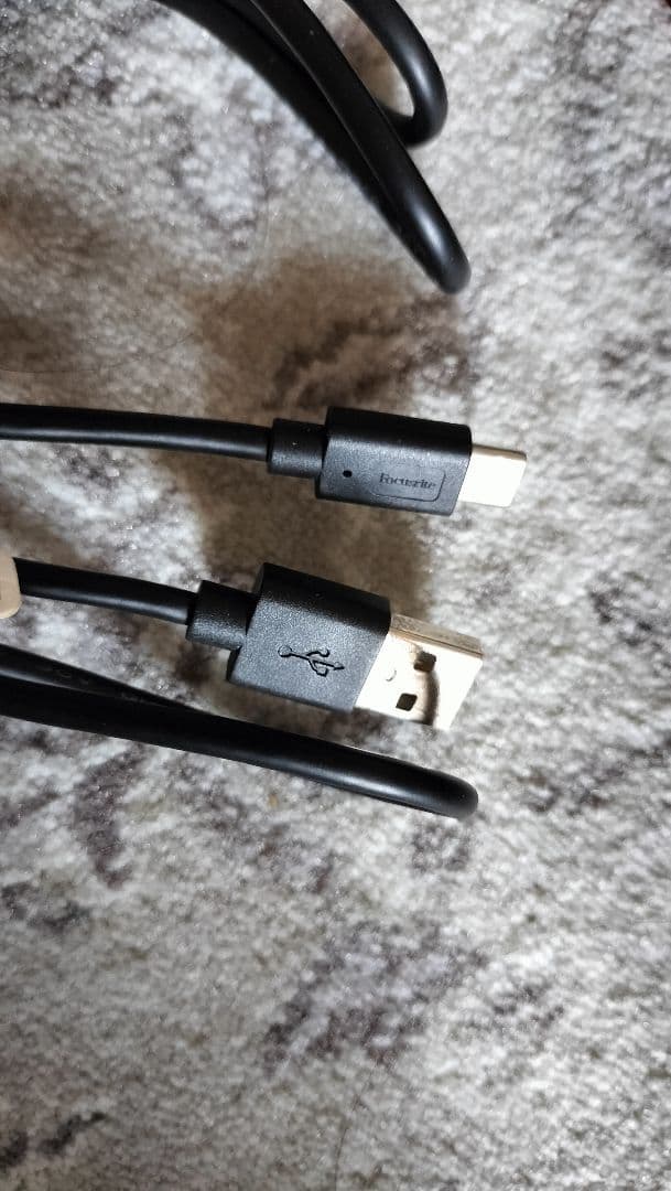 Focusrite Scarlett 2i2 Gen3オーディオインターフェイス