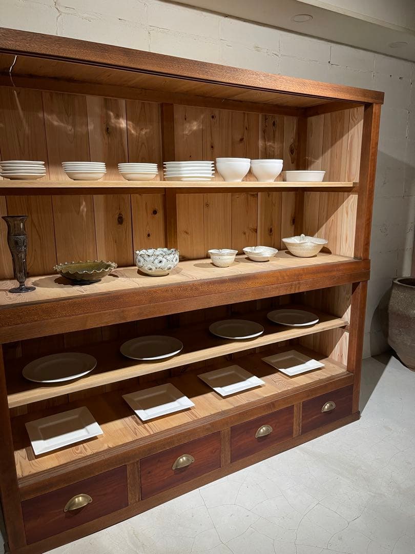 水屋箪笥　稀少　当時物　大型　ガラス棚　食器棚　収納棚　上下分割　什器　古家具